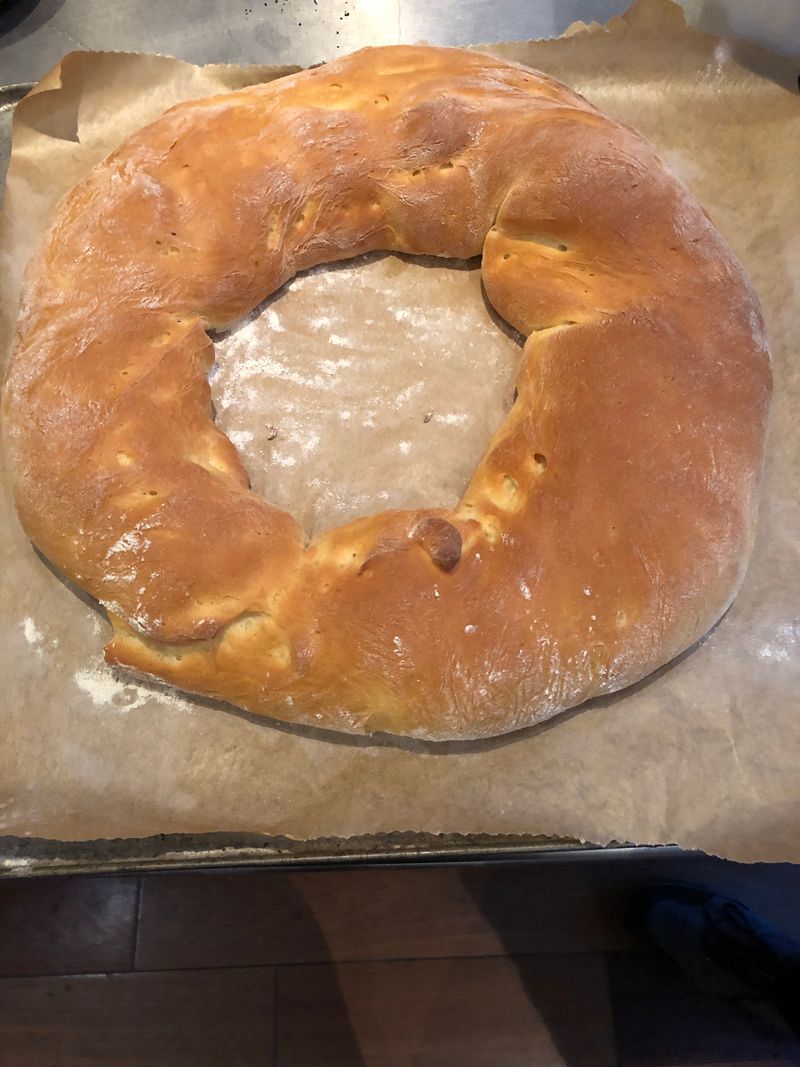 Brioche après cuisson avant décoration